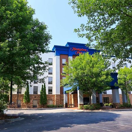 Hampton Inn Atlanta-Кантон Экстерьер фото