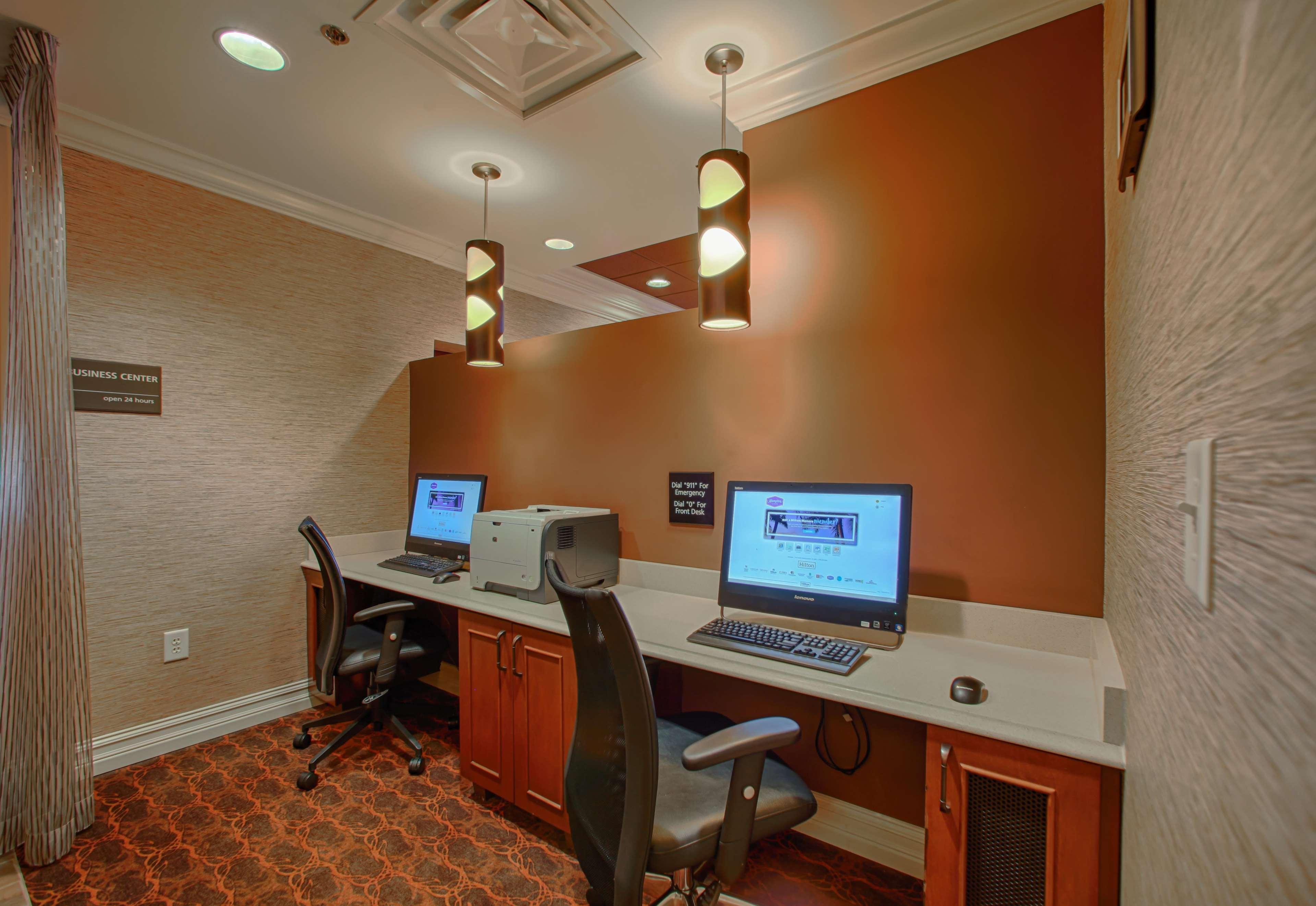 Hampton Inn Atlanta-Кантон Экстерьер фото