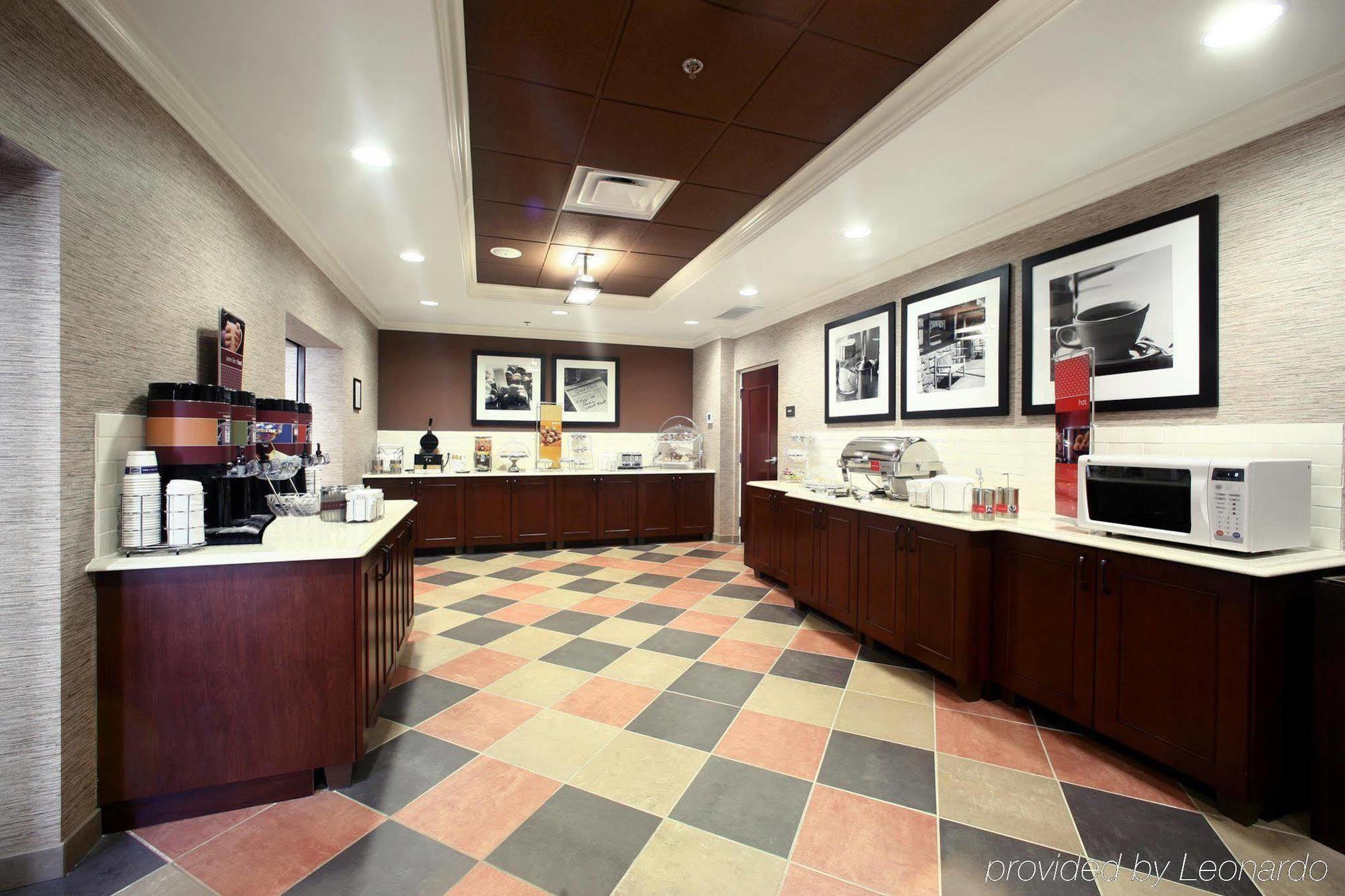 Hampton Inn Atlanta-Кантон Ресторан фото